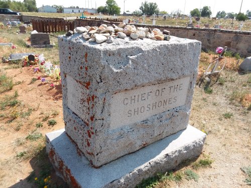 Another view of Chief Washakie's grave.